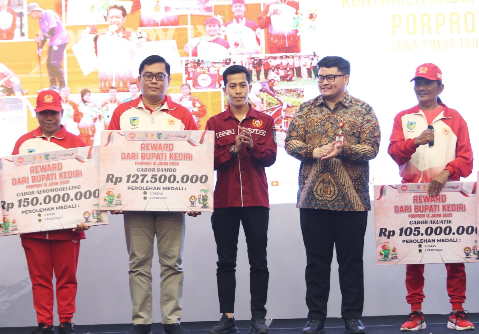 Gelontor Bonus Sebesar 2,4 Miliar untuk Ratusan Atlet Berprestasi di Ajang Porprov Jatim IX