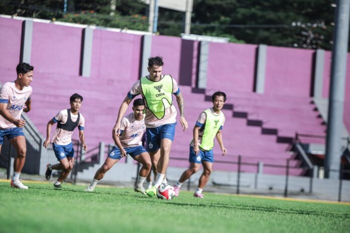 Persik Kediri Incar Kemenangan di Laga Away Terakhir Kontra Persebaya