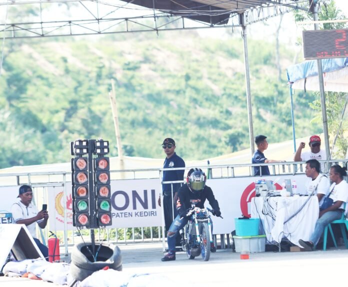 Kejurnas Drag Bike Kediri Wadah Pembinaan Prestasi dan Pecinta Balap Motor