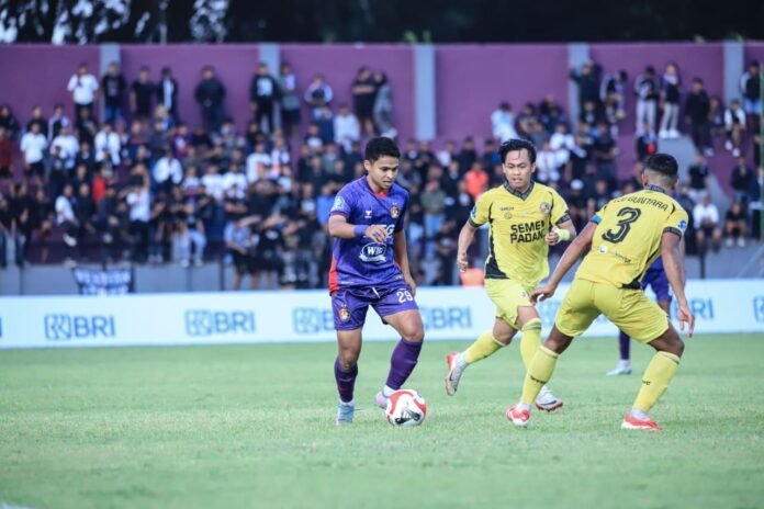 Persik Resmi Lepas Yandi Sofyan fan Irkam Mila